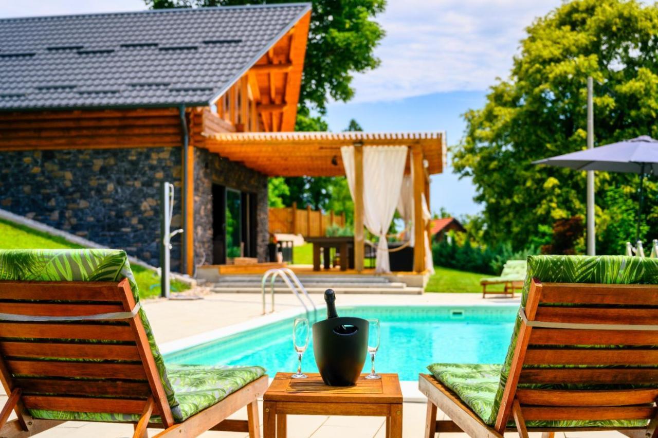 Holiday Home Wellspring Ястребарско Экстерьер фото