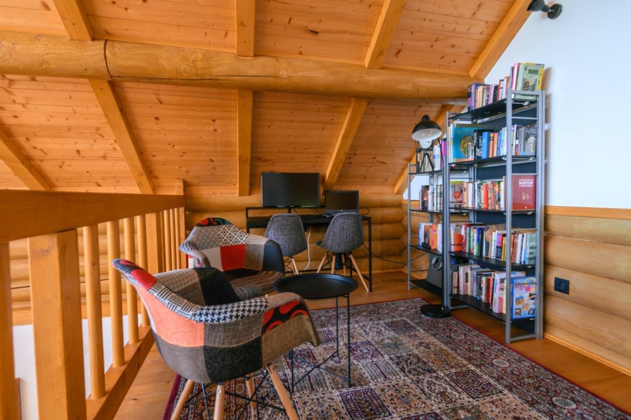 Holiday Home Wellspring Ястребарско Экстерьер фото